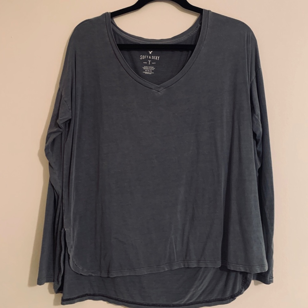 Grey top
